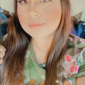 Meet your Posher, Bianca